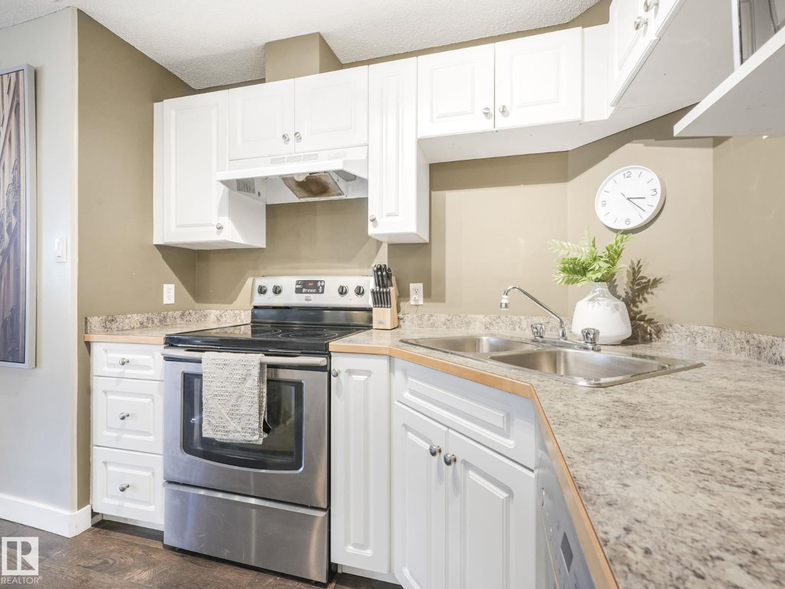 Photo 49 of 204 5340 199 St Nw, Edmonton AB