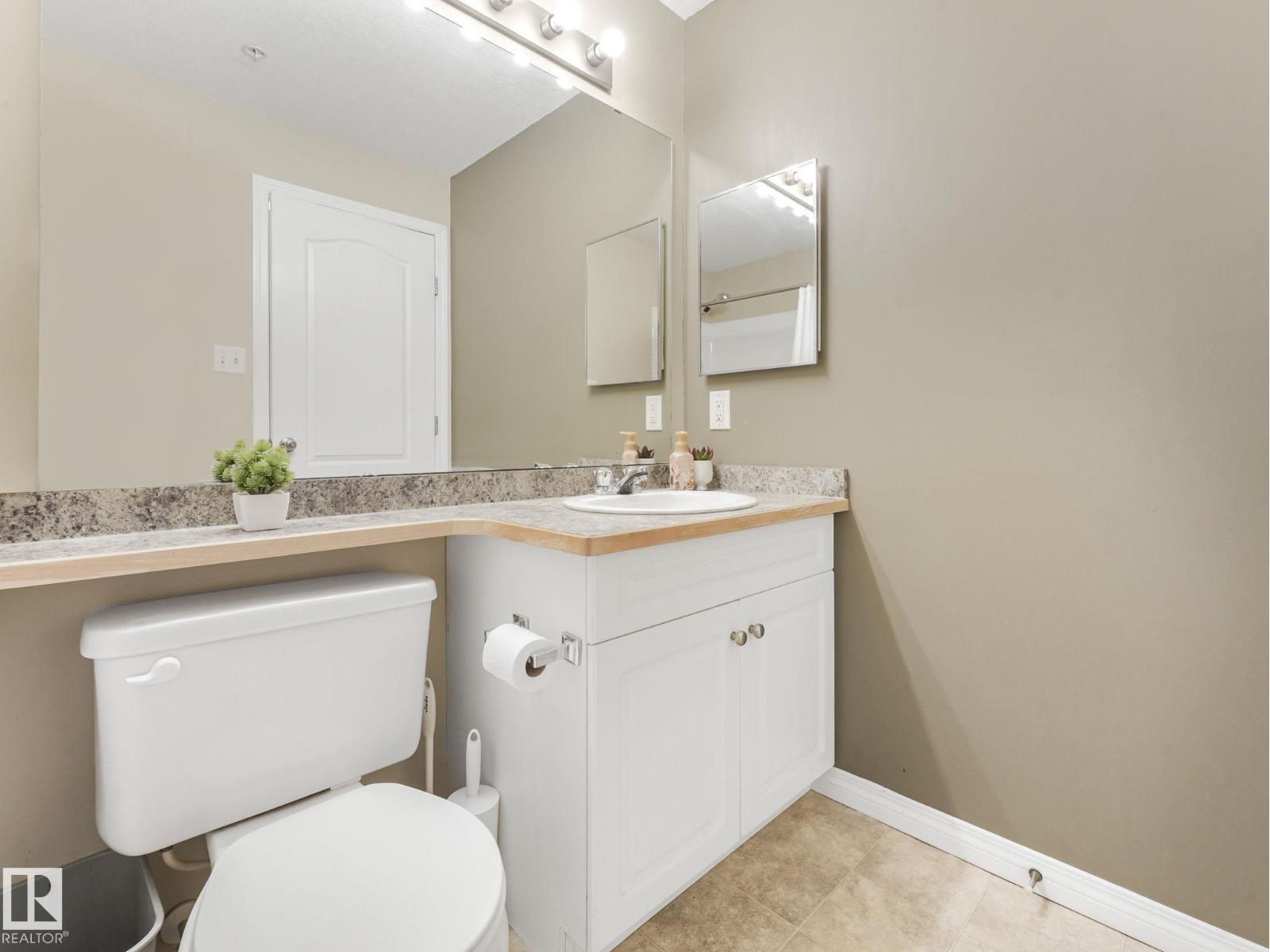 Photo 14 of 204 5340 199 St Nw, Edmonton AB