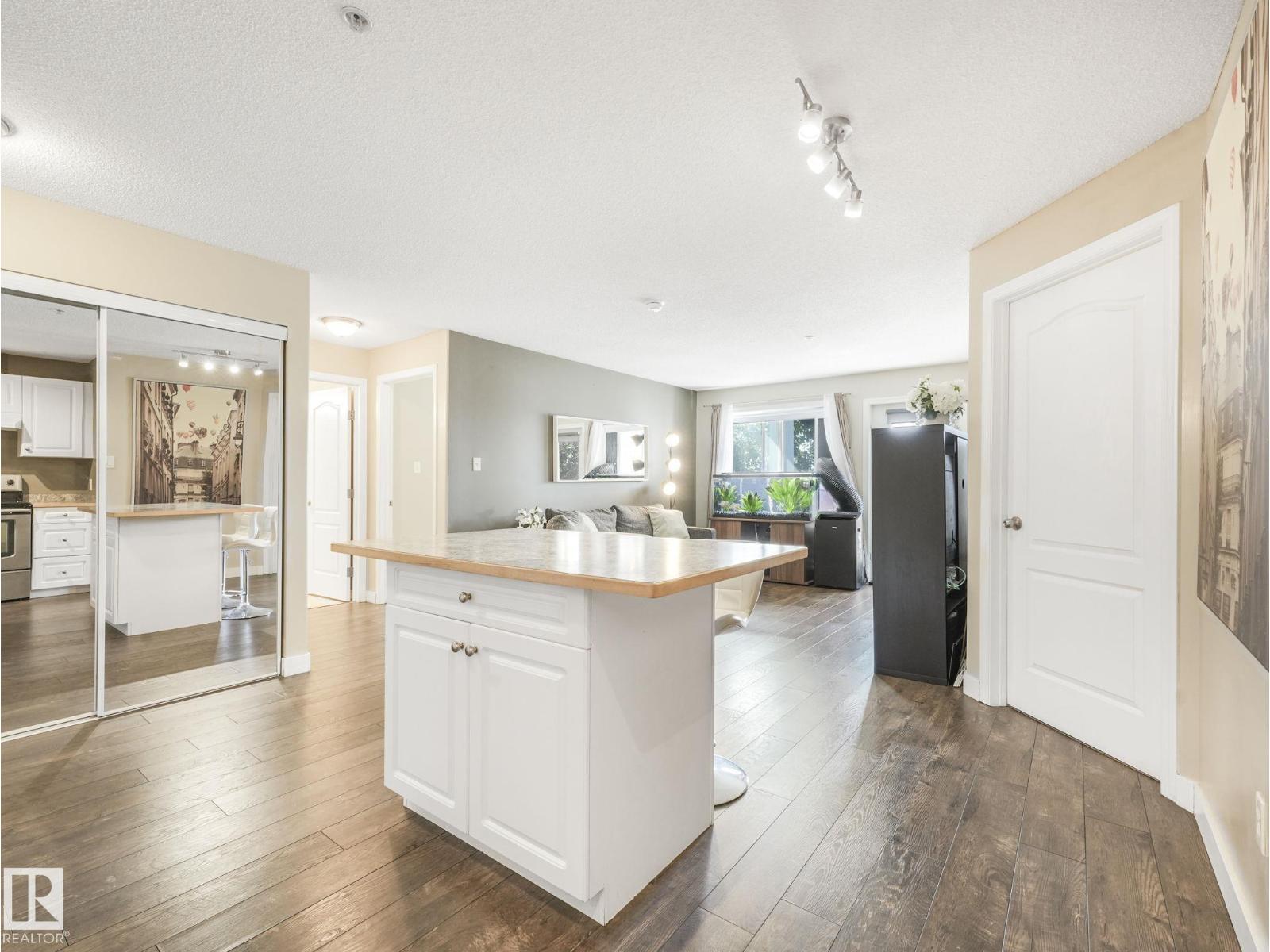 Photo 30 of 204 5340 199 St Nw, Edmonton AB