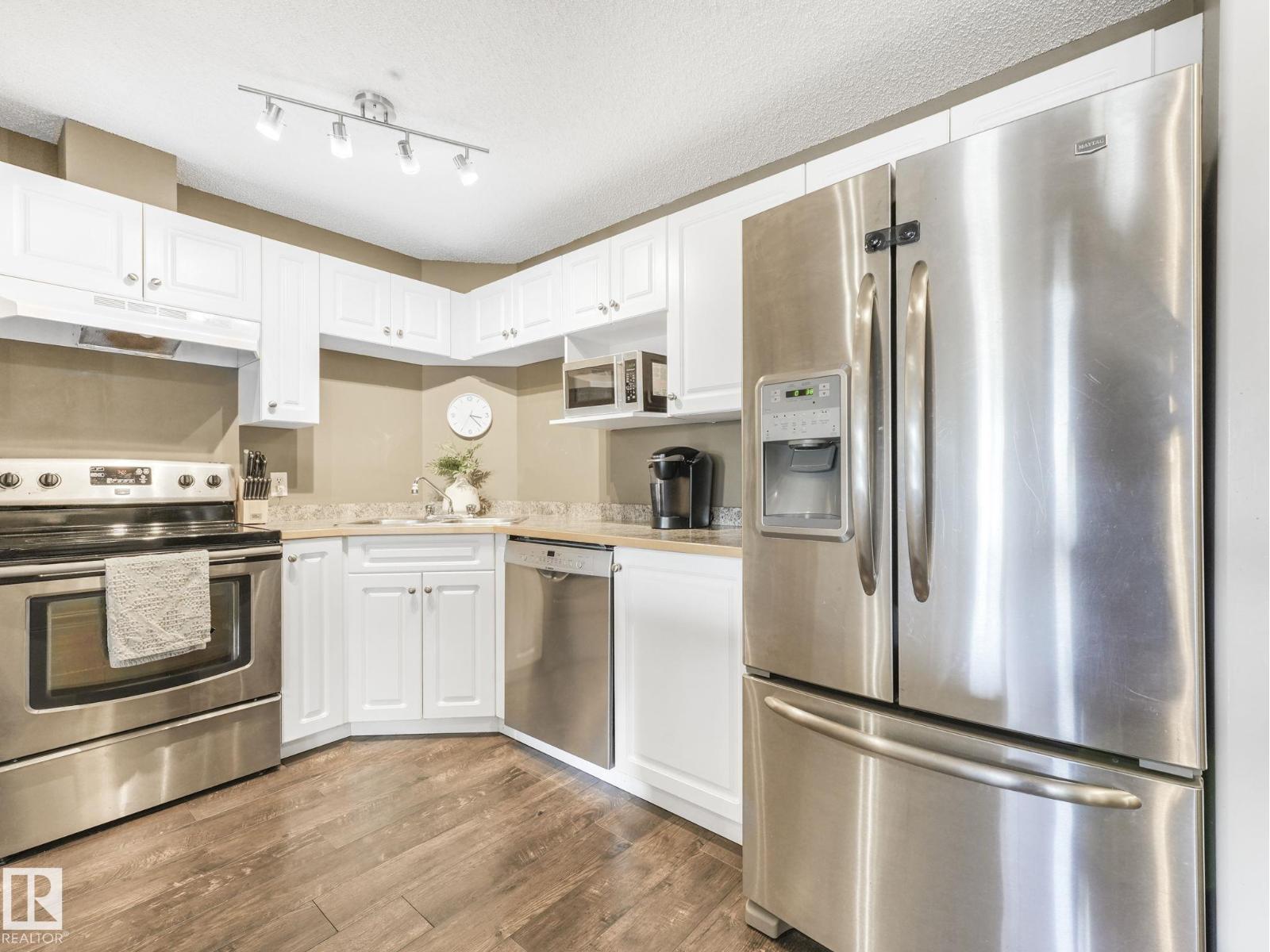 Photo 32 of 204 5340 199 St Nw, Edmonton AB