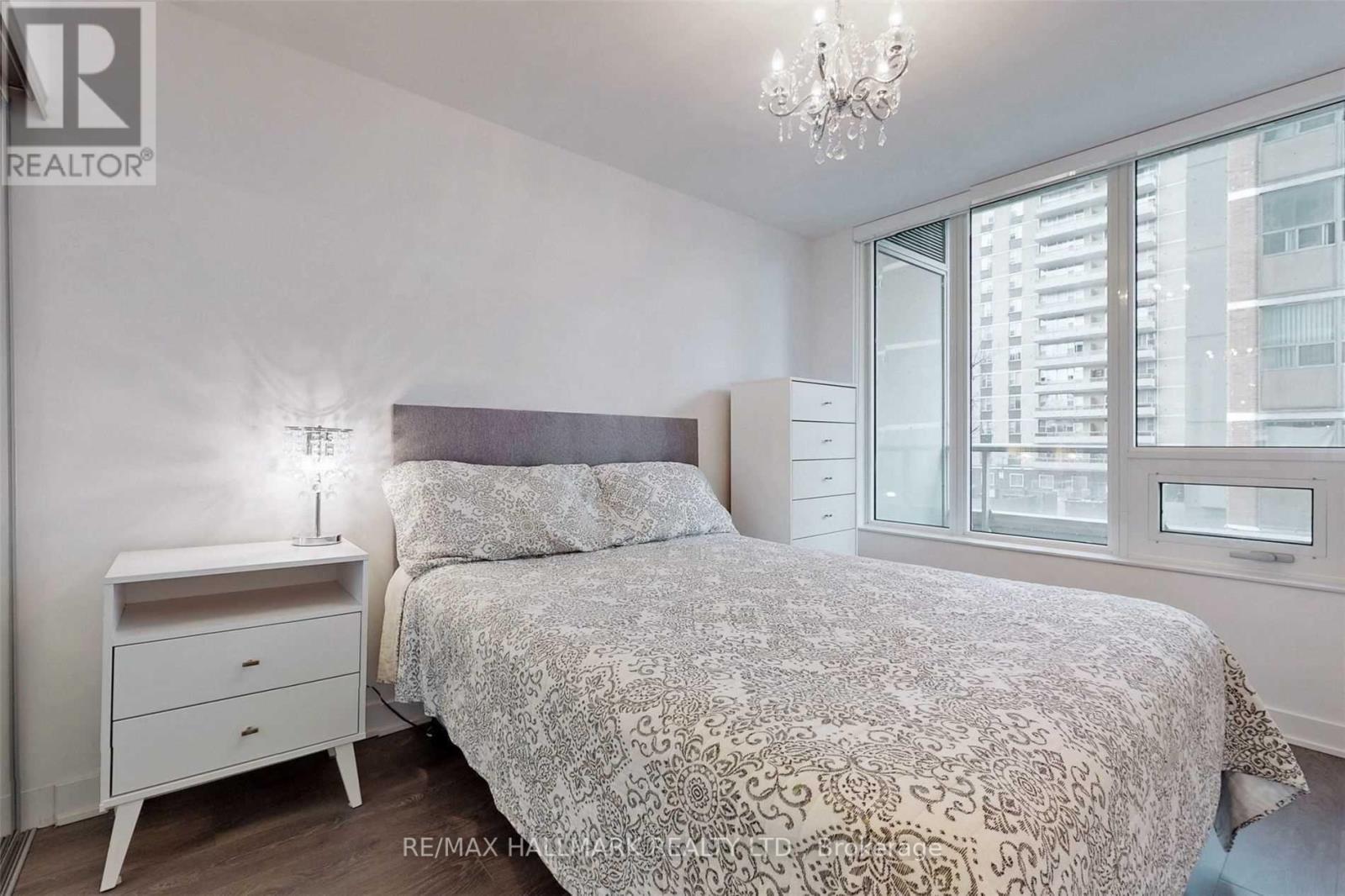Photo 11 of 205 195 Redpath Avenue, Toronto ON