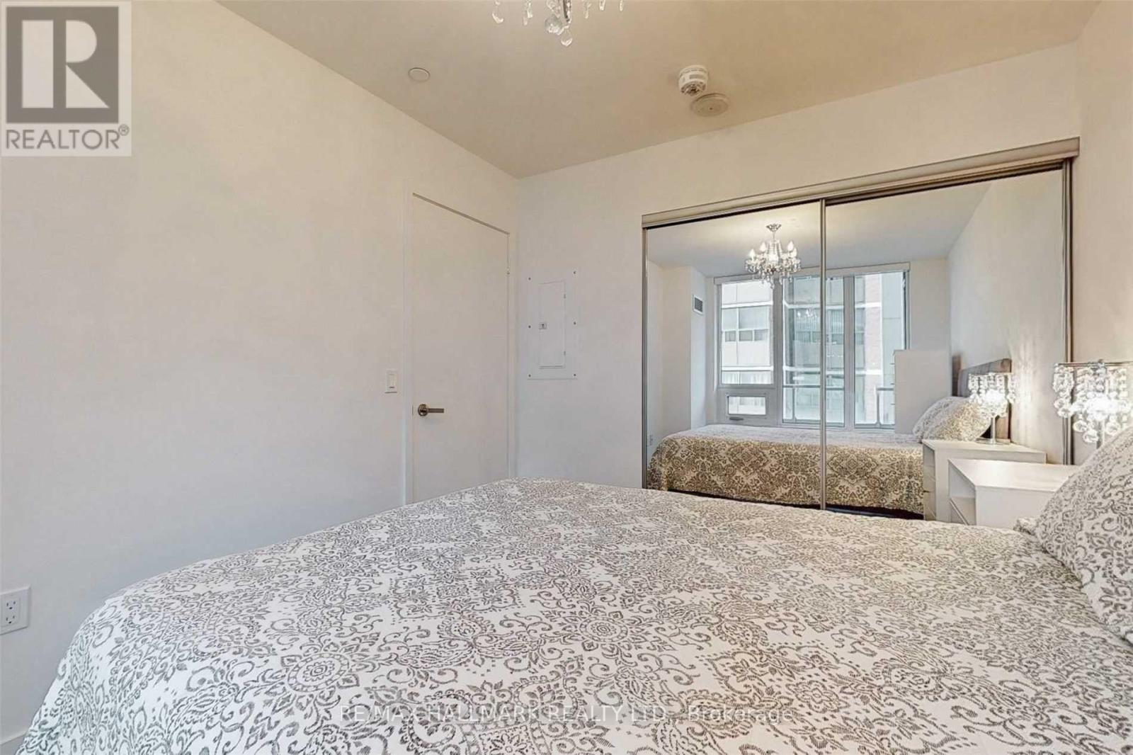 Photo 13 of 205 195 Redpath Avenue, Toronto ON
