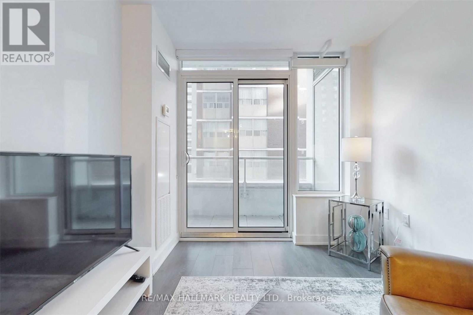 Photo 9 of 205 195 Redpath Avenue, Toronto ON