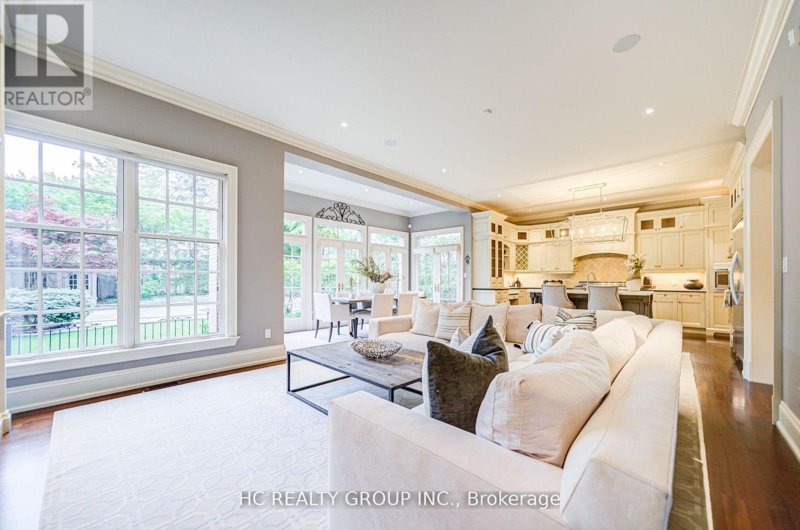Photo 25 of 17 Blanchard Road, Toronto ON