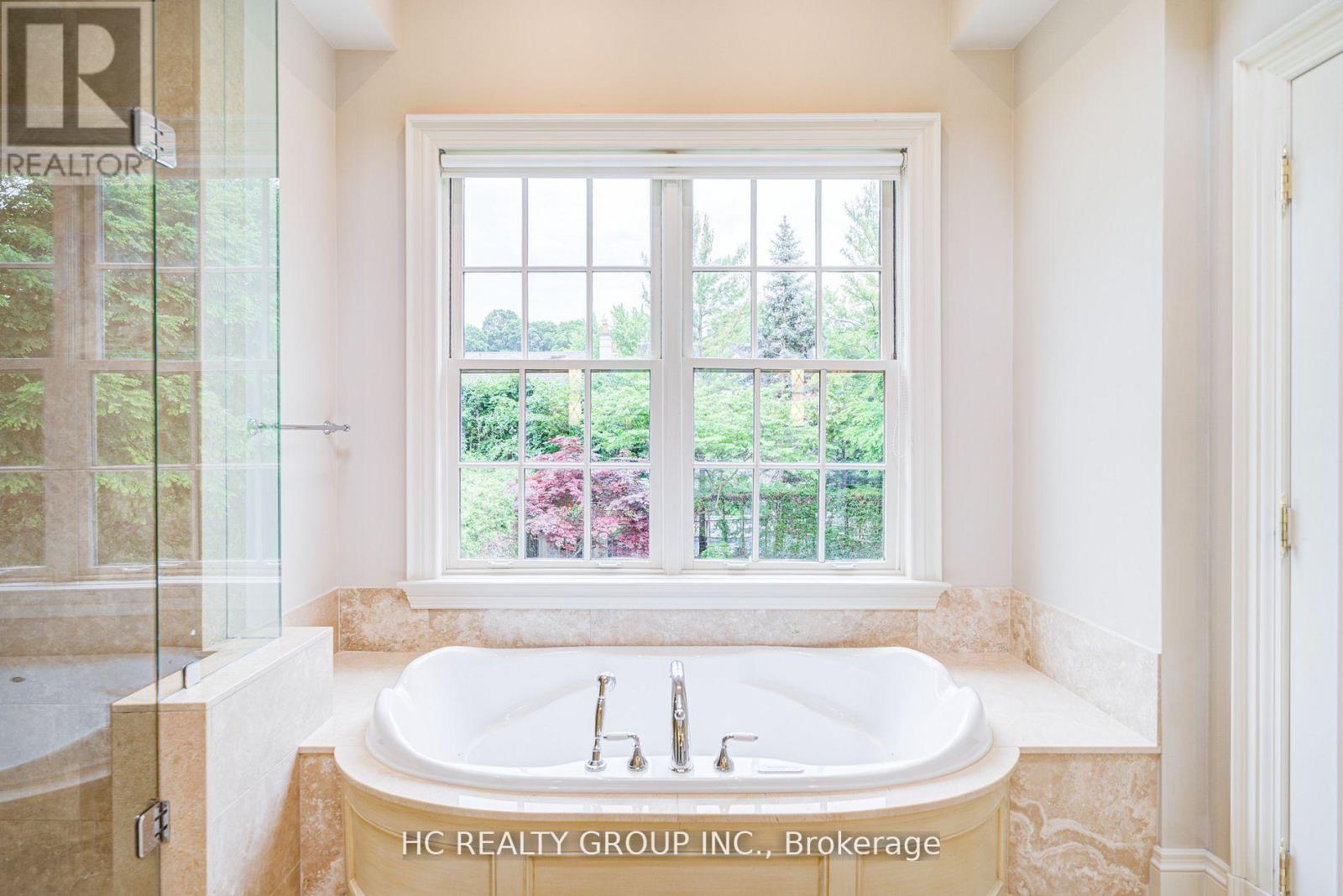 Photo 5 of 17 Blanchard Road, Toronto ON
