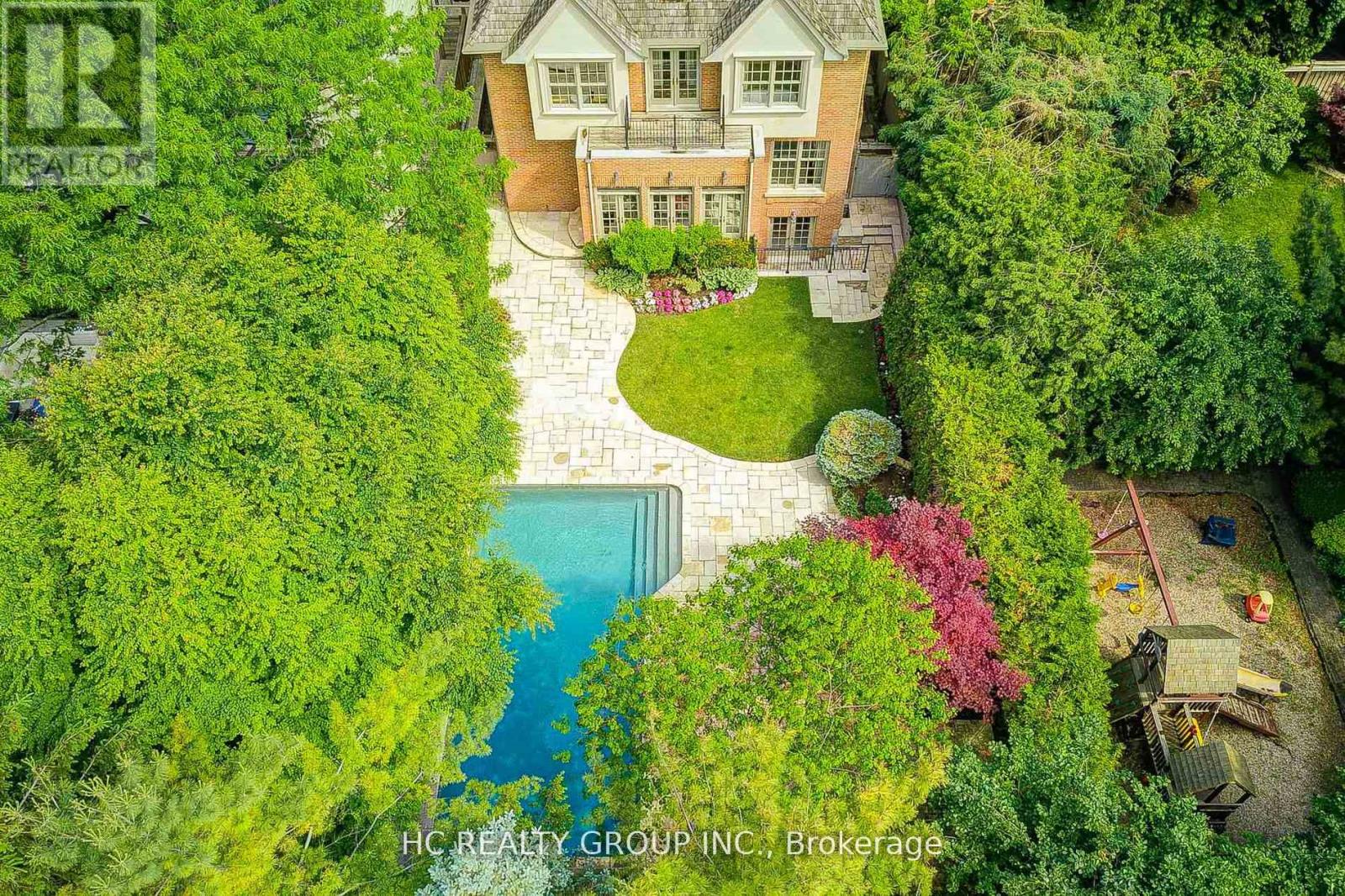 Photo 21 of 17 Blanchard Road, Toronto ON