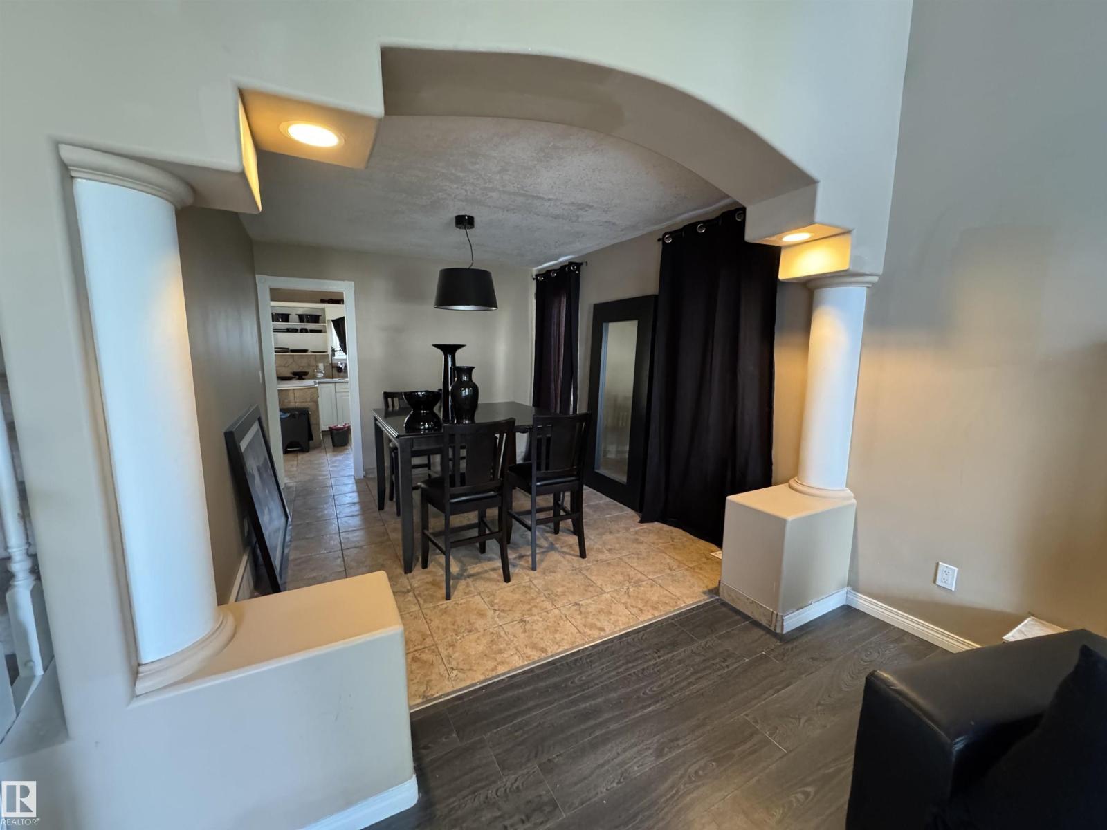 Photo 22 of 17812 103 St Nw, Edmonton AB