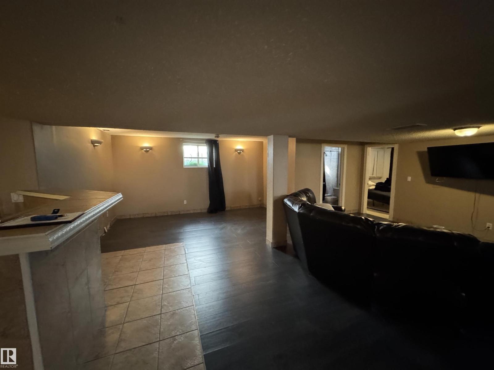 Photo 36 of 17812 103 St Nw, Edmonton AB