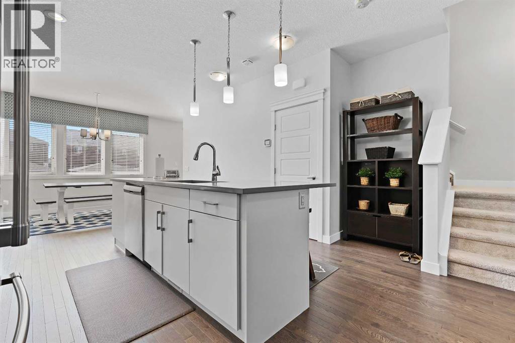 Single Family House for Sale in  Redstone Drive NE Redstone Calgary 
