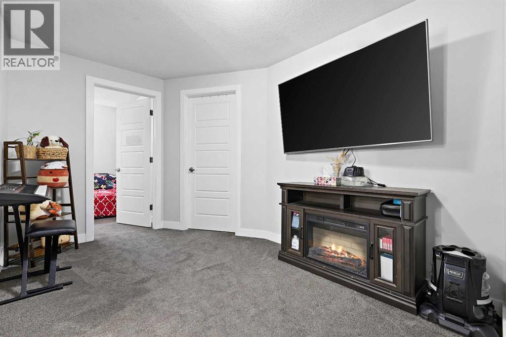 Single Family House for Sale in  Redstone Drive NE Redstone Calgary 