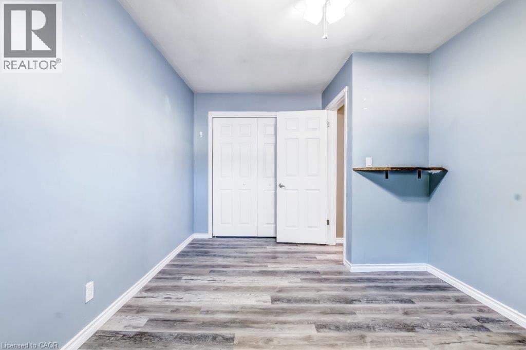 Photo 9 of 124 Oak Street, Simcoe ON