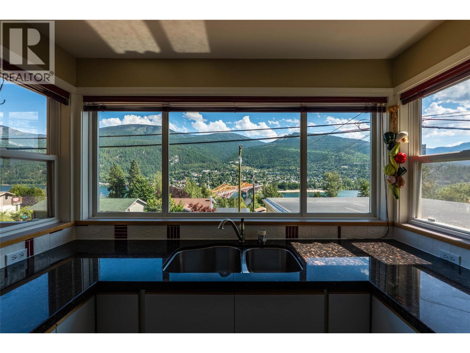 Photo 1 of 629 Johnstone Road, Nelson BC