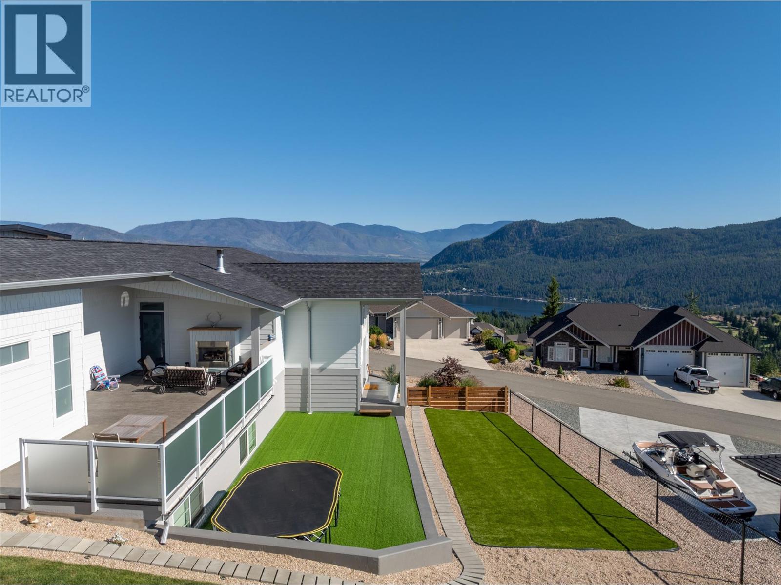 2521 Panoramic Way, Blind Bay