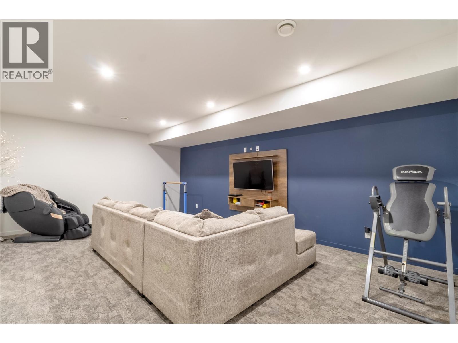 2521 Panoramic Way, Blind Bay
