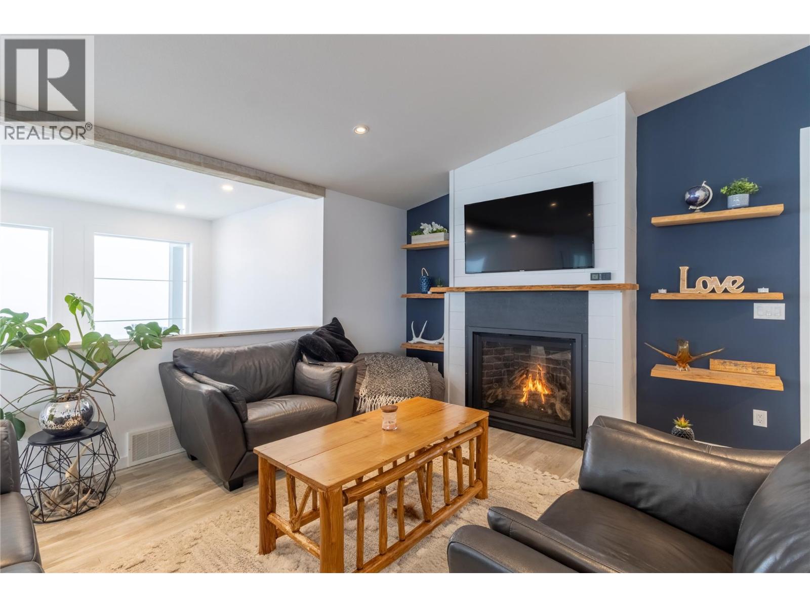 2521 Panoramic Way, Blind Bay