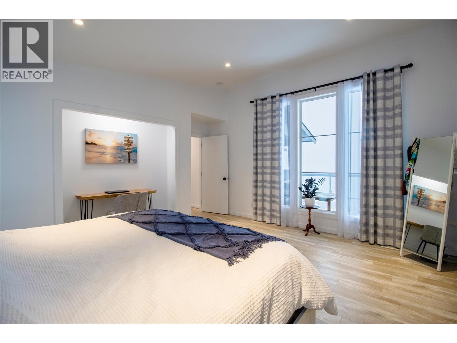 2521 Panoramic Way, Blind Bay