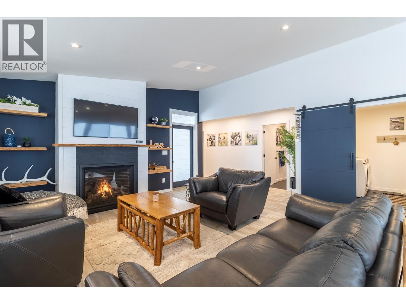 2521 Panoramic Way, Blind Bay