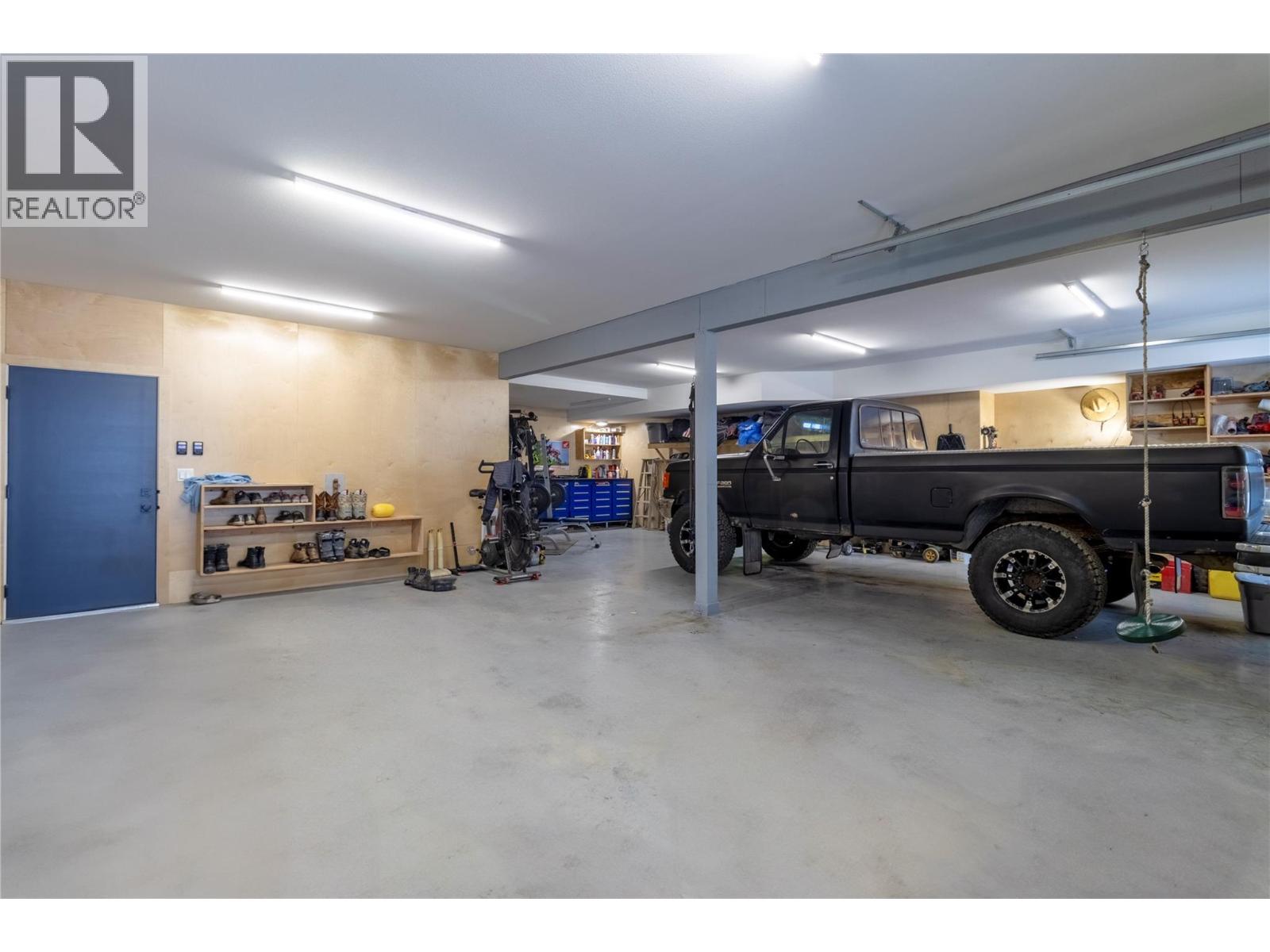 2521 Panoramic Way - 44