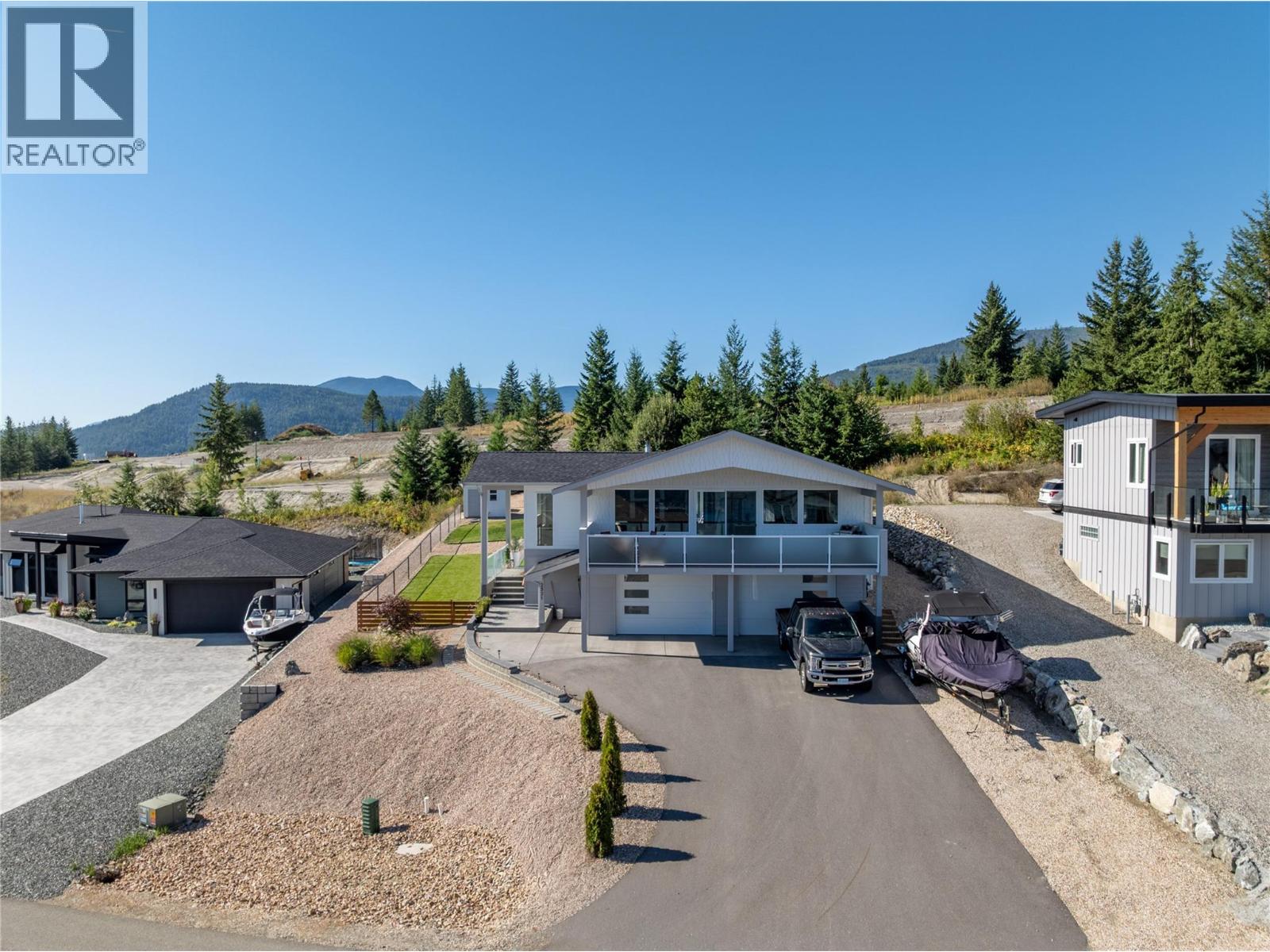 2521 Panoramic Way, Blind Bay