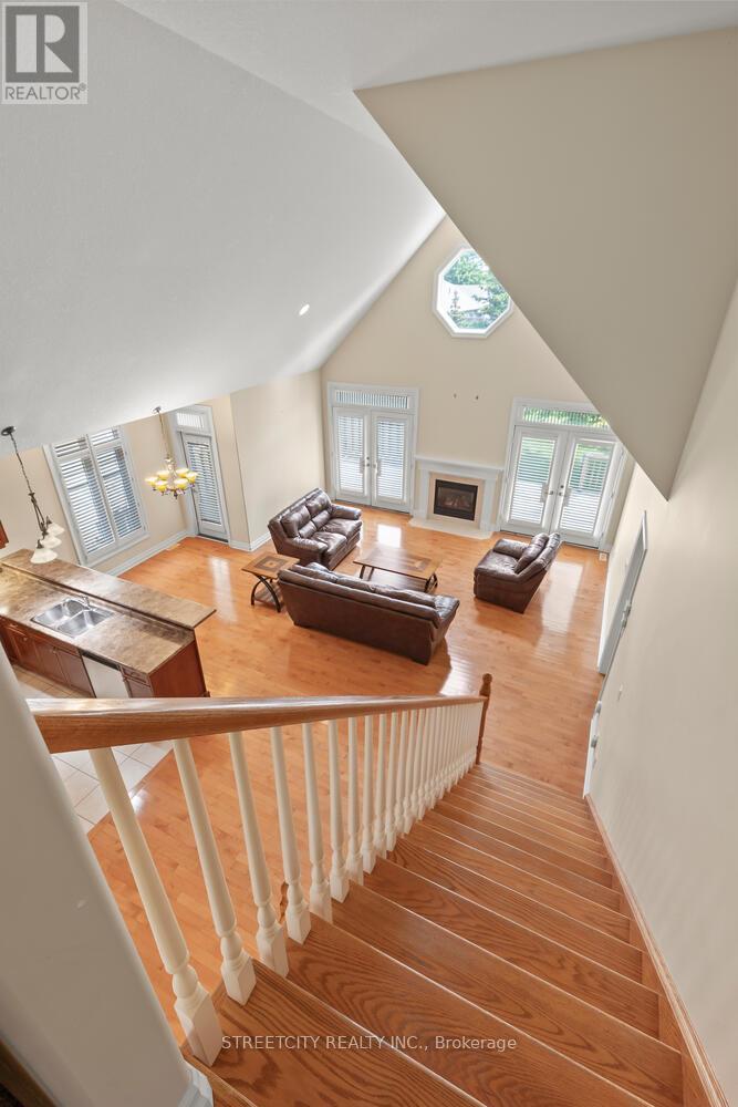 Photo 38 of 25 124 North Centre Road, London North ON