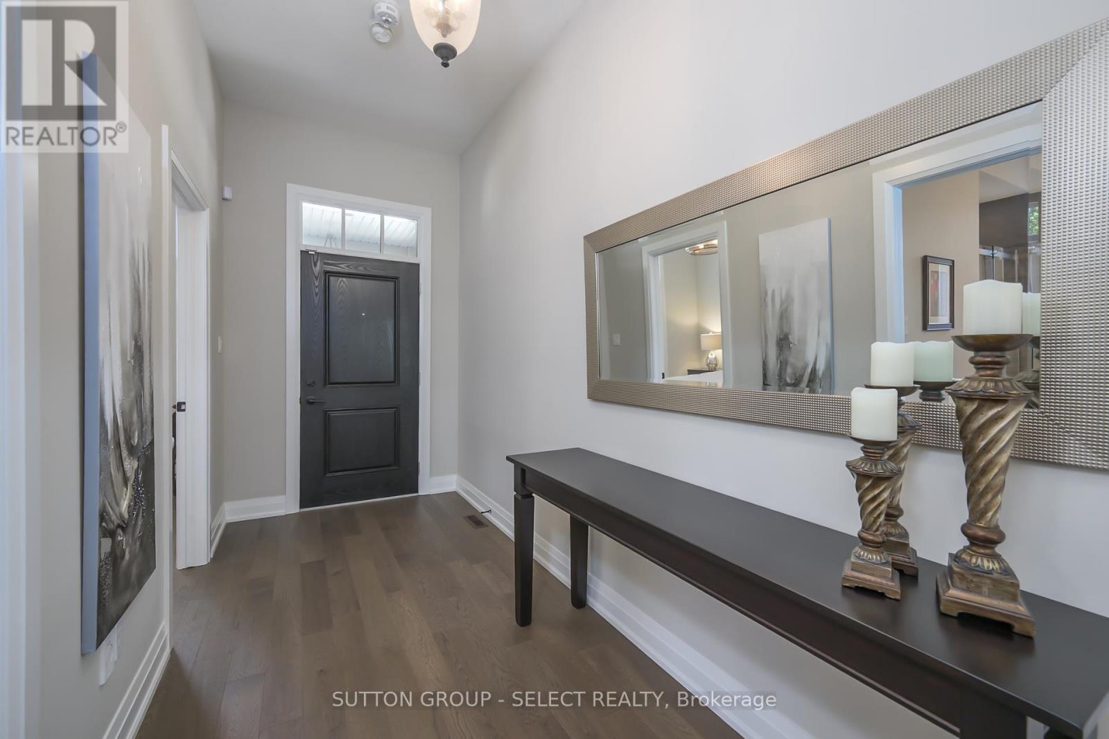 Photo 5 of 31 2290 Torrey Pines Way, London North ON