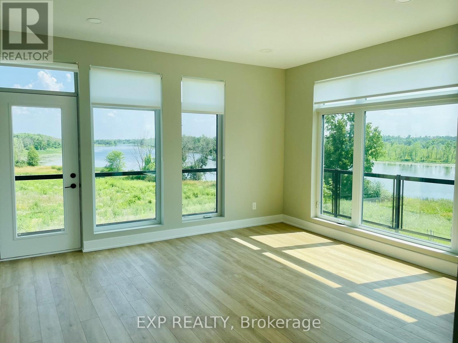 Photo 5 of 304 225 Johanna Street, Mississippi Mills ON