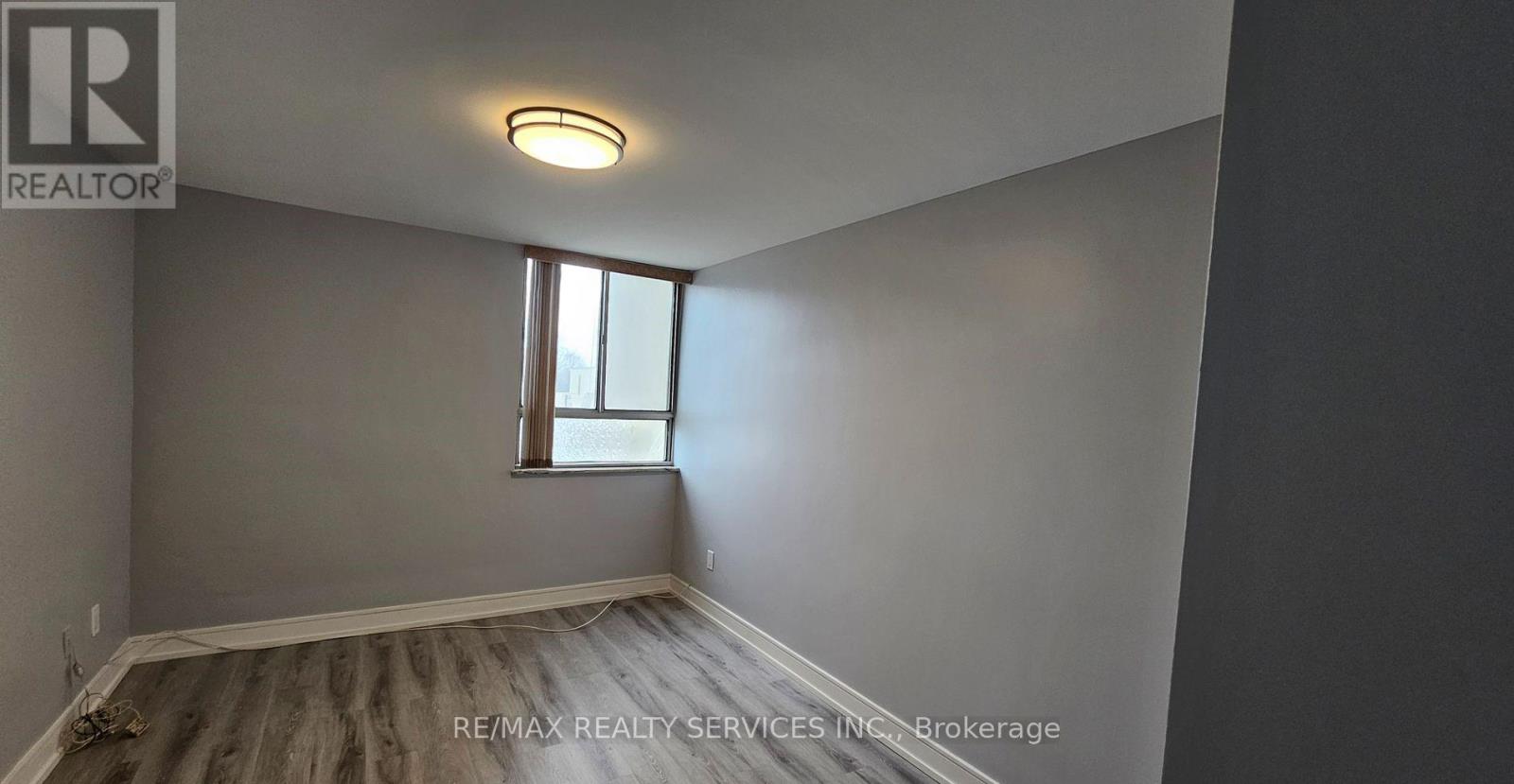 Photo 2 of 207 1 Massey Square, Toronto ON