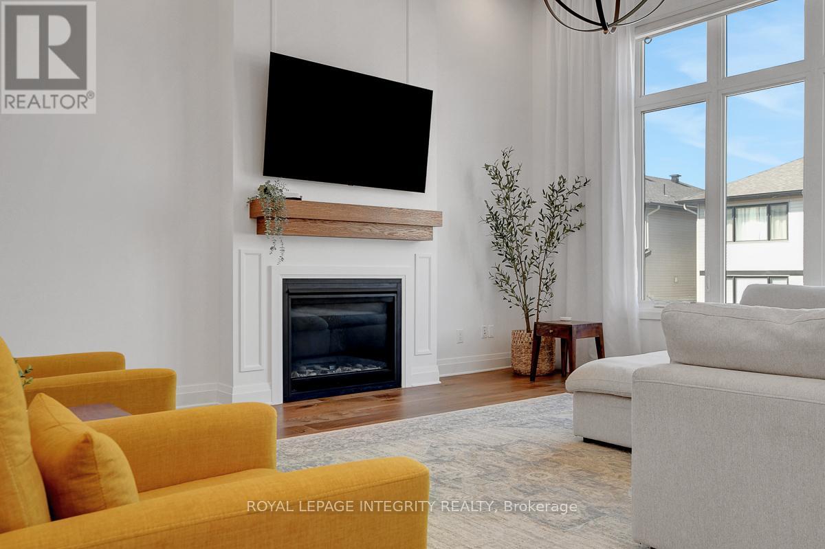 Photo 13 of 275 Ginebik Way, Ottawa ON