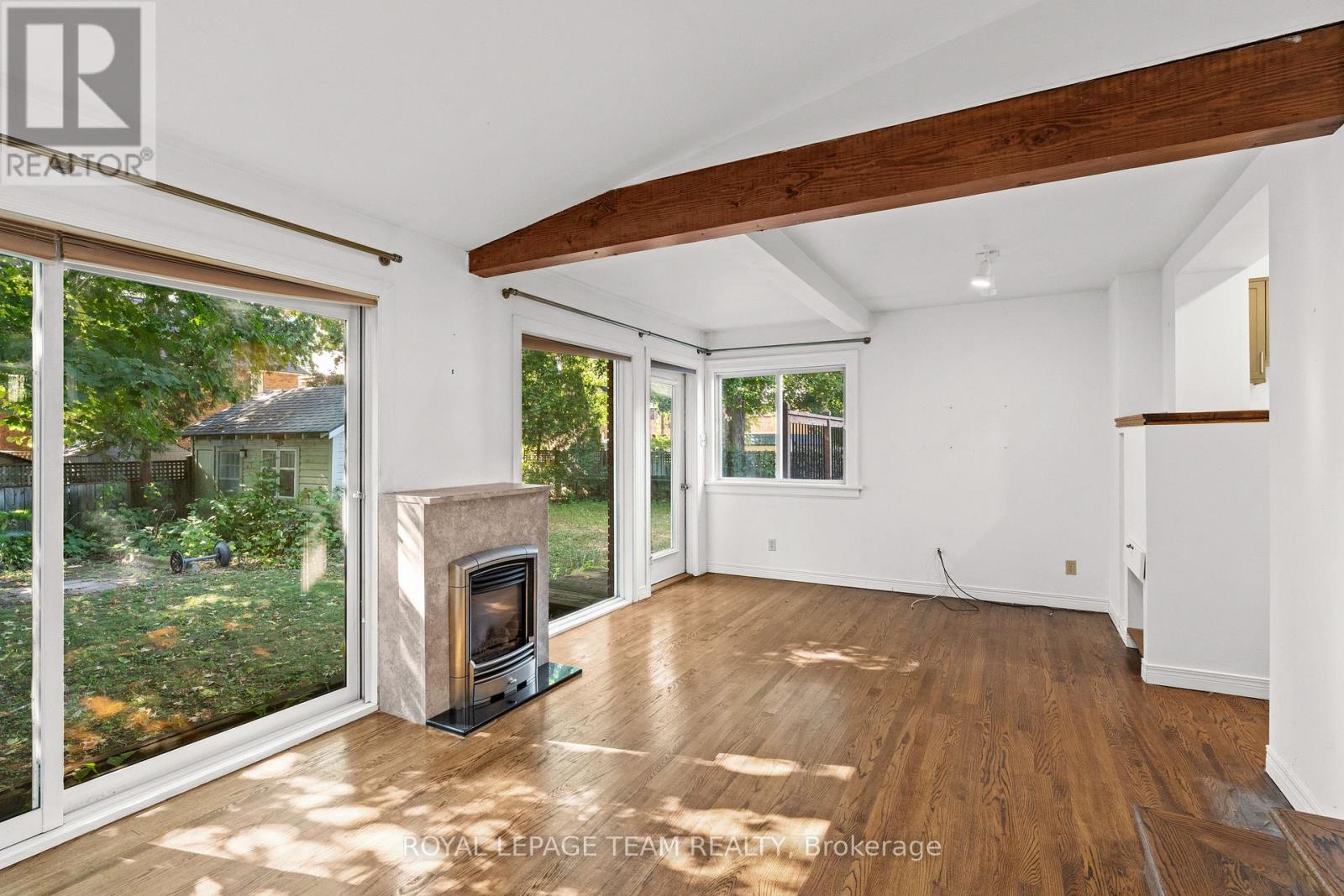 Photo 20 of 131 Acacia Avenue, Ottawa ON