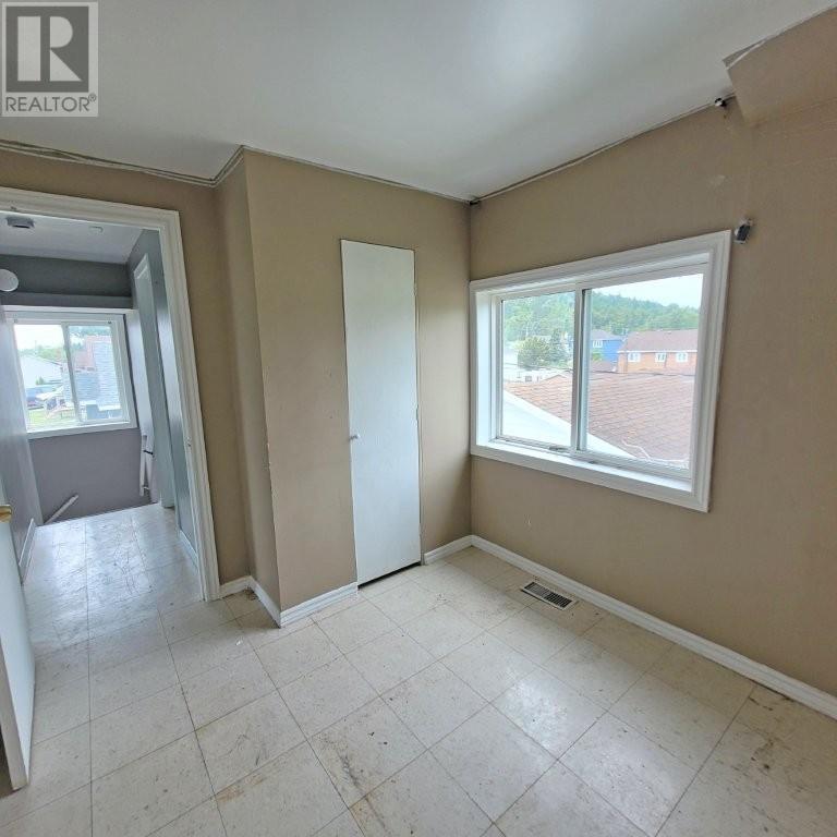 Photo 45 of 2 Howe Street, Marathon ON