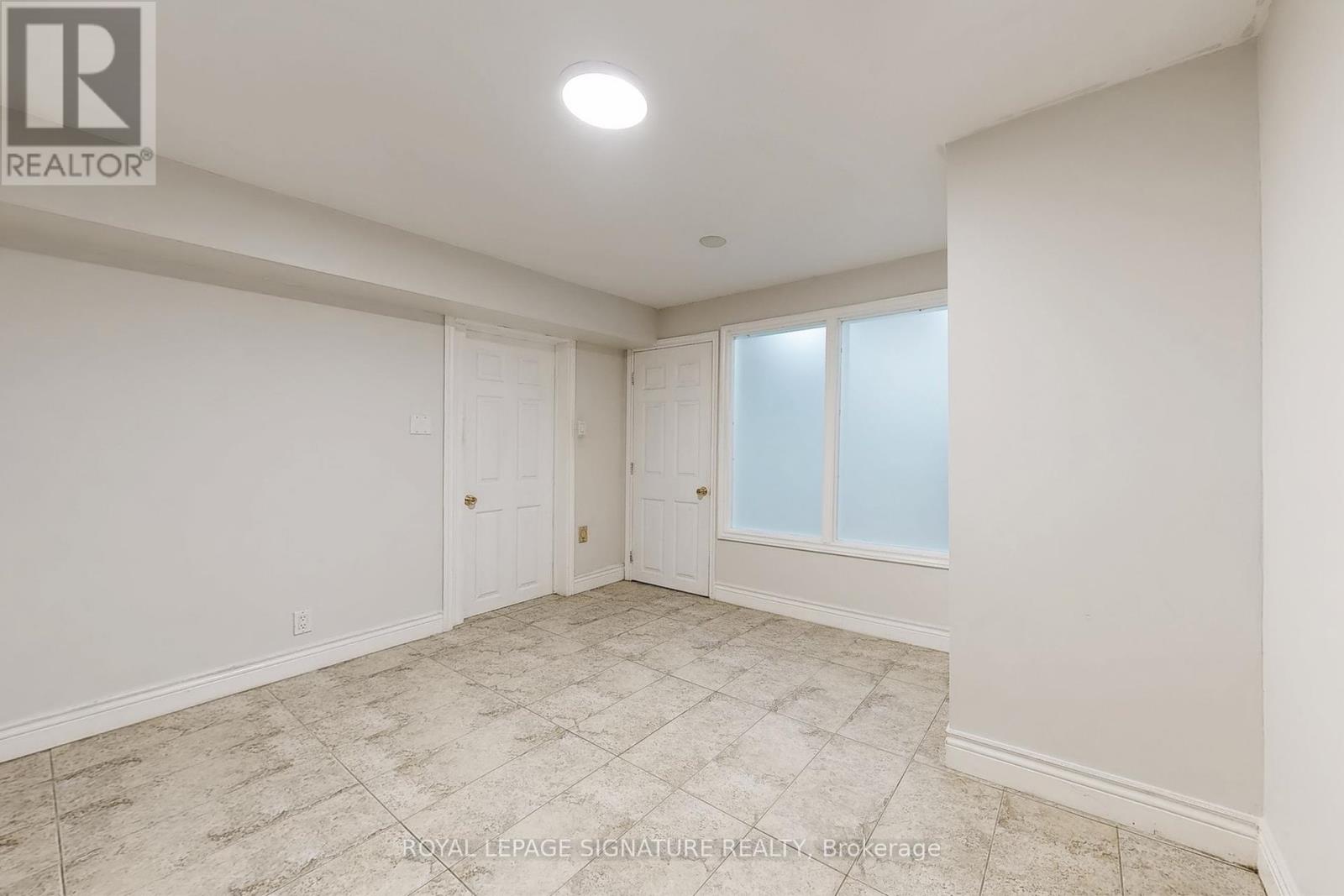 Photo 2 of Basement 40 Aileen Road, Markham ON