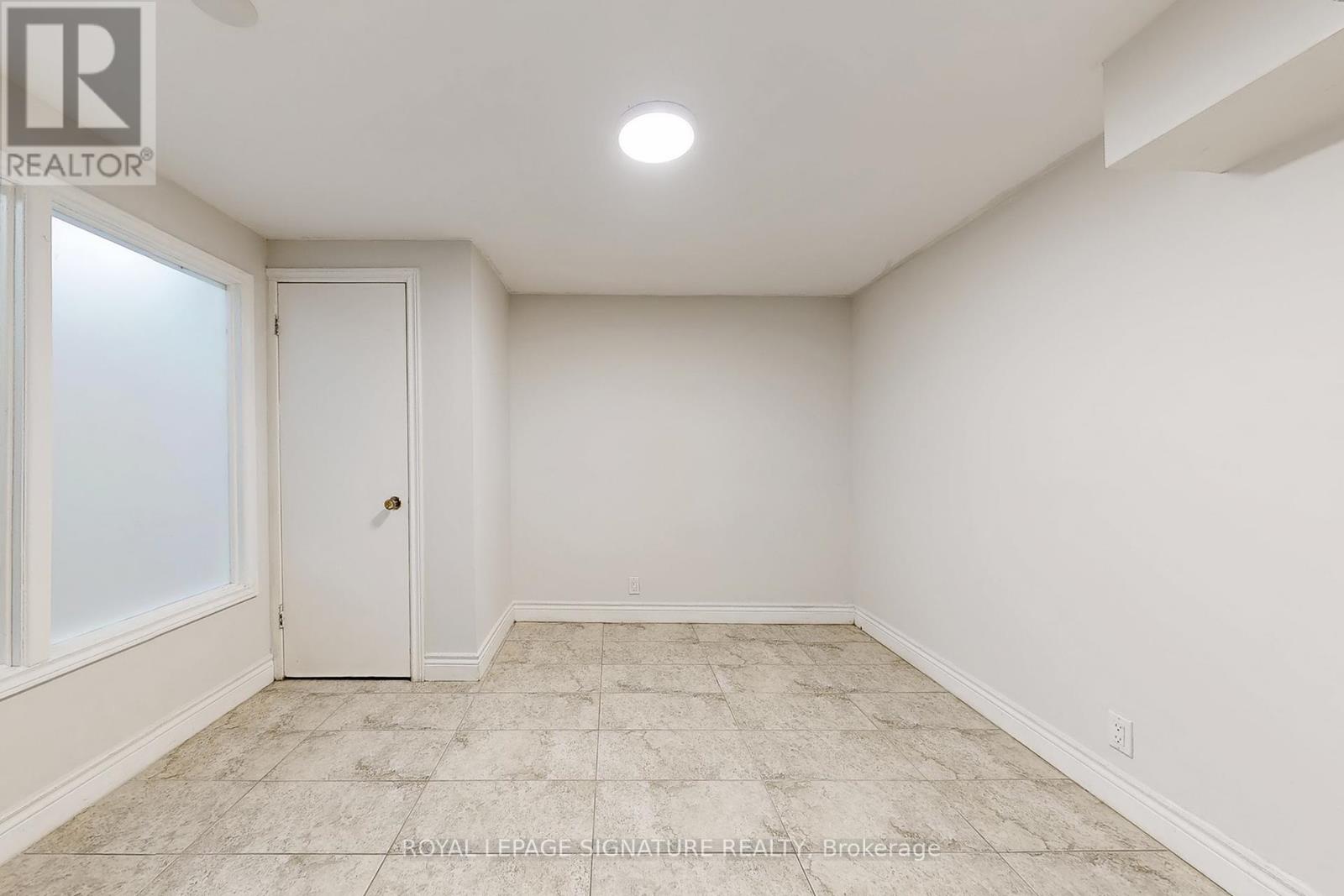 Photo 3 of Basement 40 Aileen Road, Markham ON
