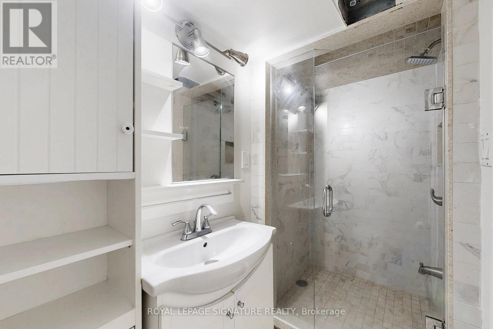 Photo 6 of Basement 40 Aileen Road, Markham ON