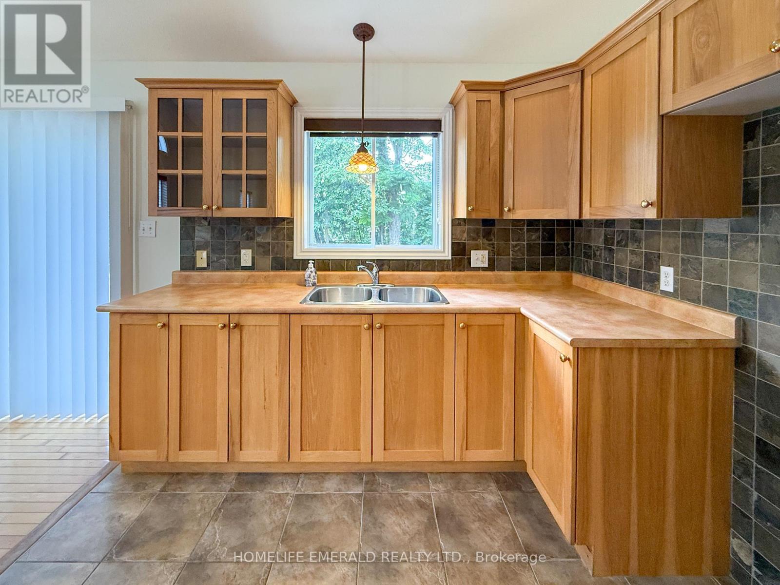 Photo 7 of 65 Vernon Street, Essa ON