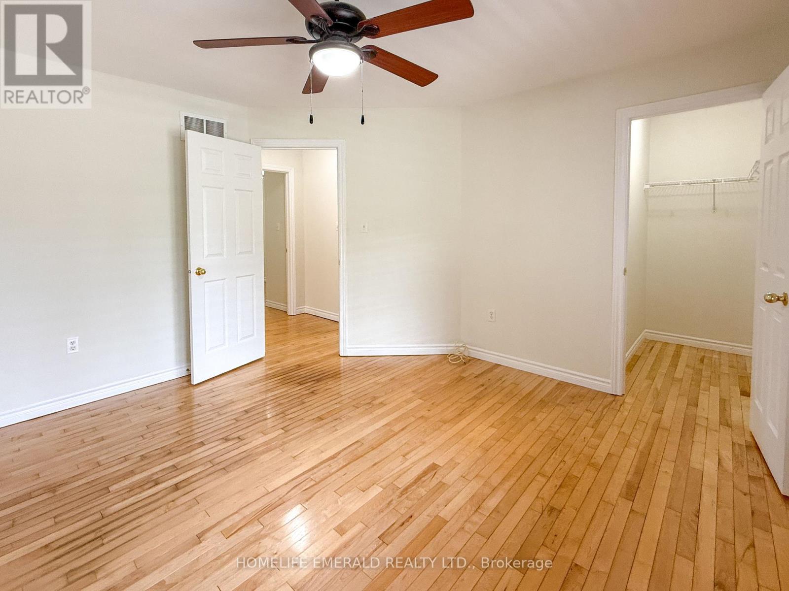 Photo 8 of 65 Vernon Street, Essa ON