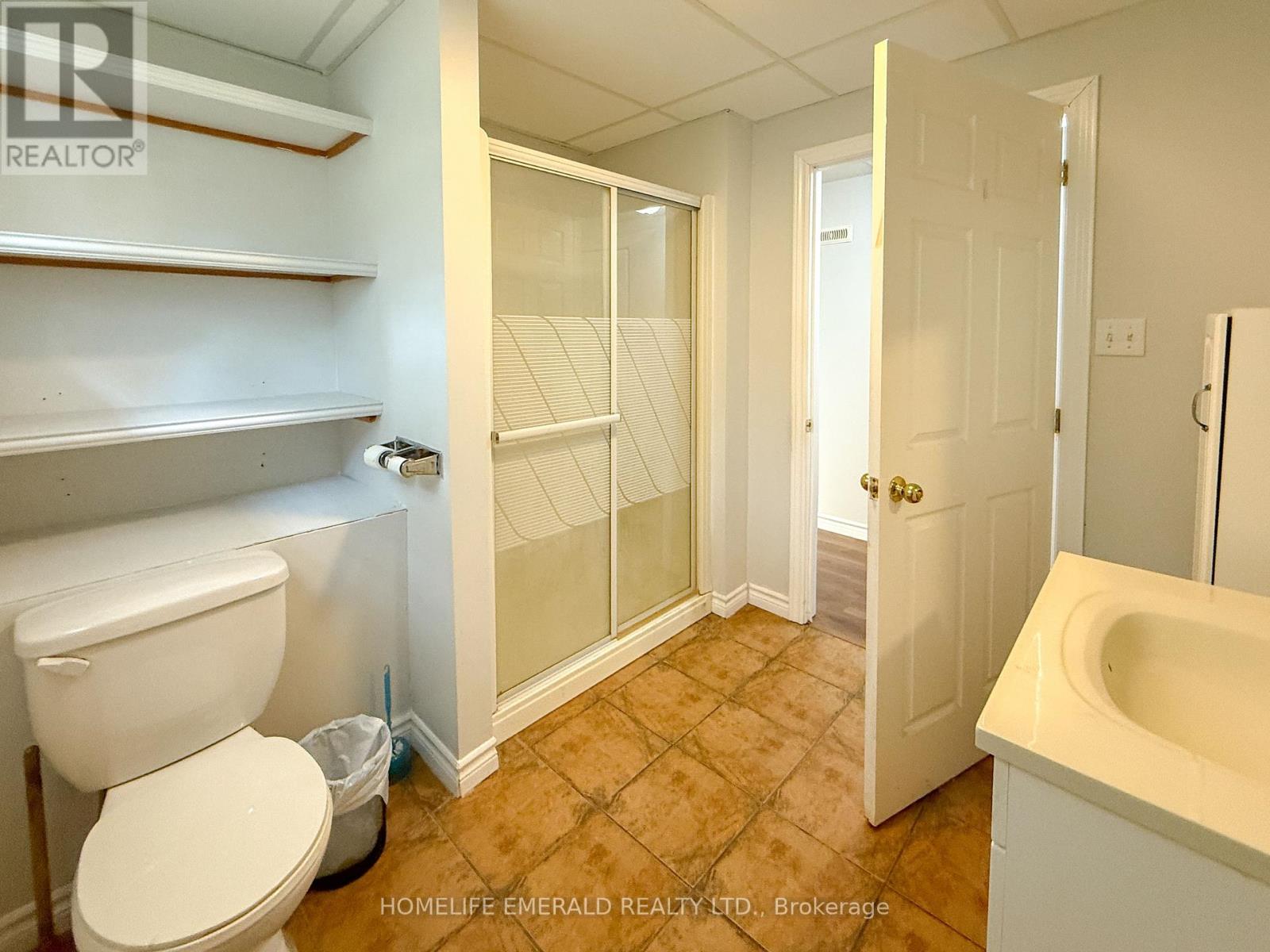 Photo 40 of 65 Vernon Street, Essa ON