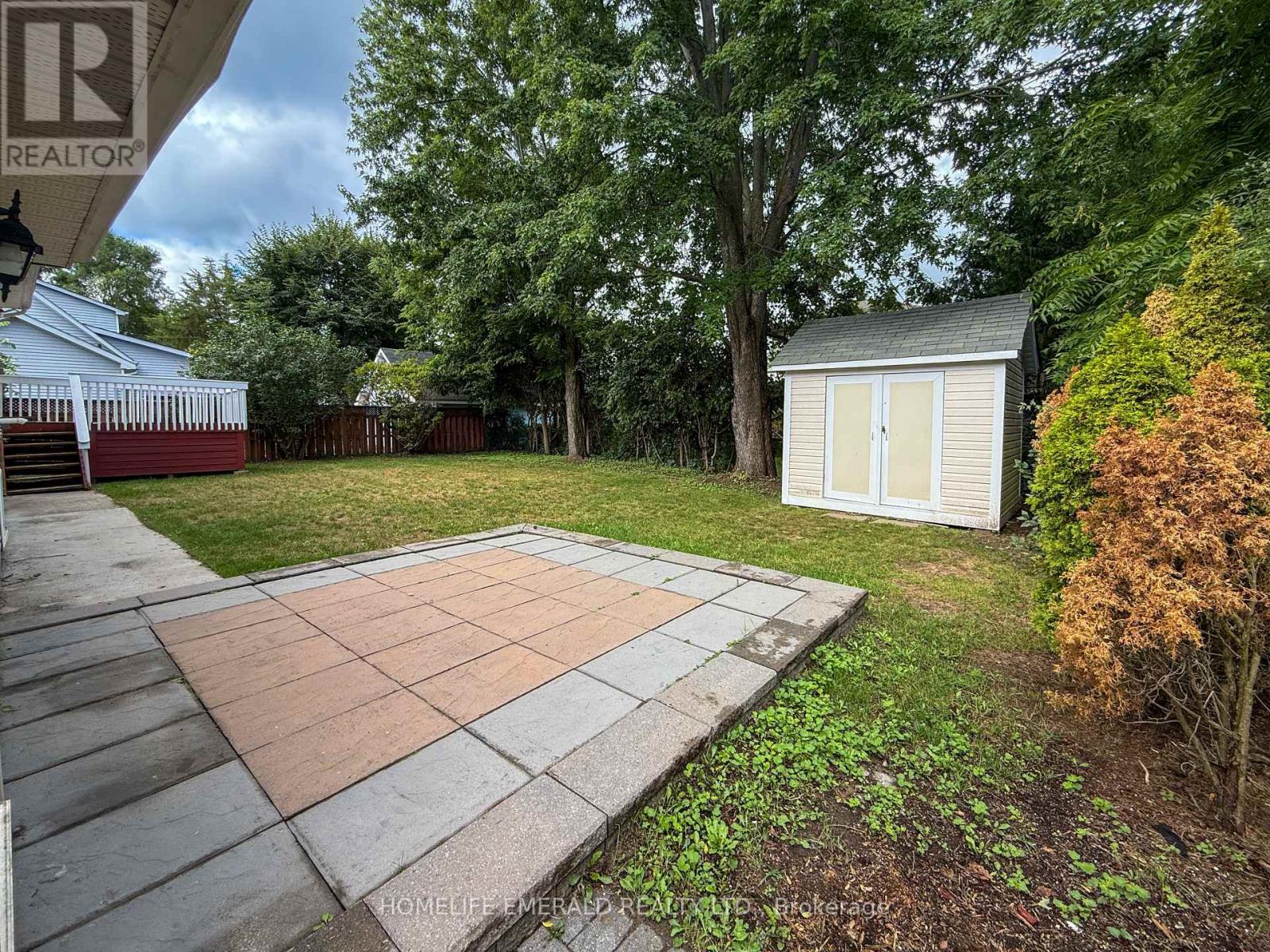 Photo 16 of 65 Vernon Street, Essa ON