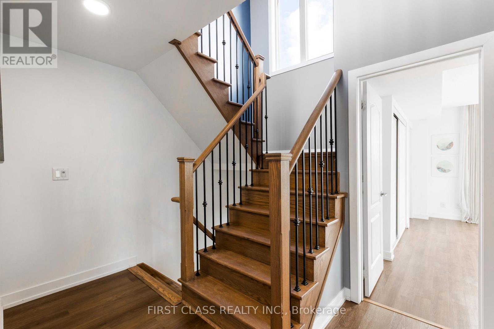 Photo 22 of 1102 65 Lindcrest Manor, Markham ON