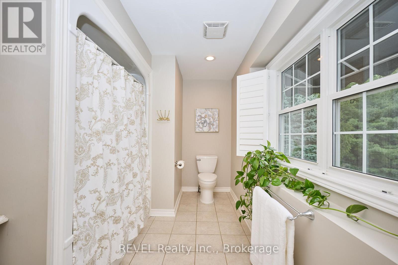 Photo 21 of 717 Metler Road, Pelham ON