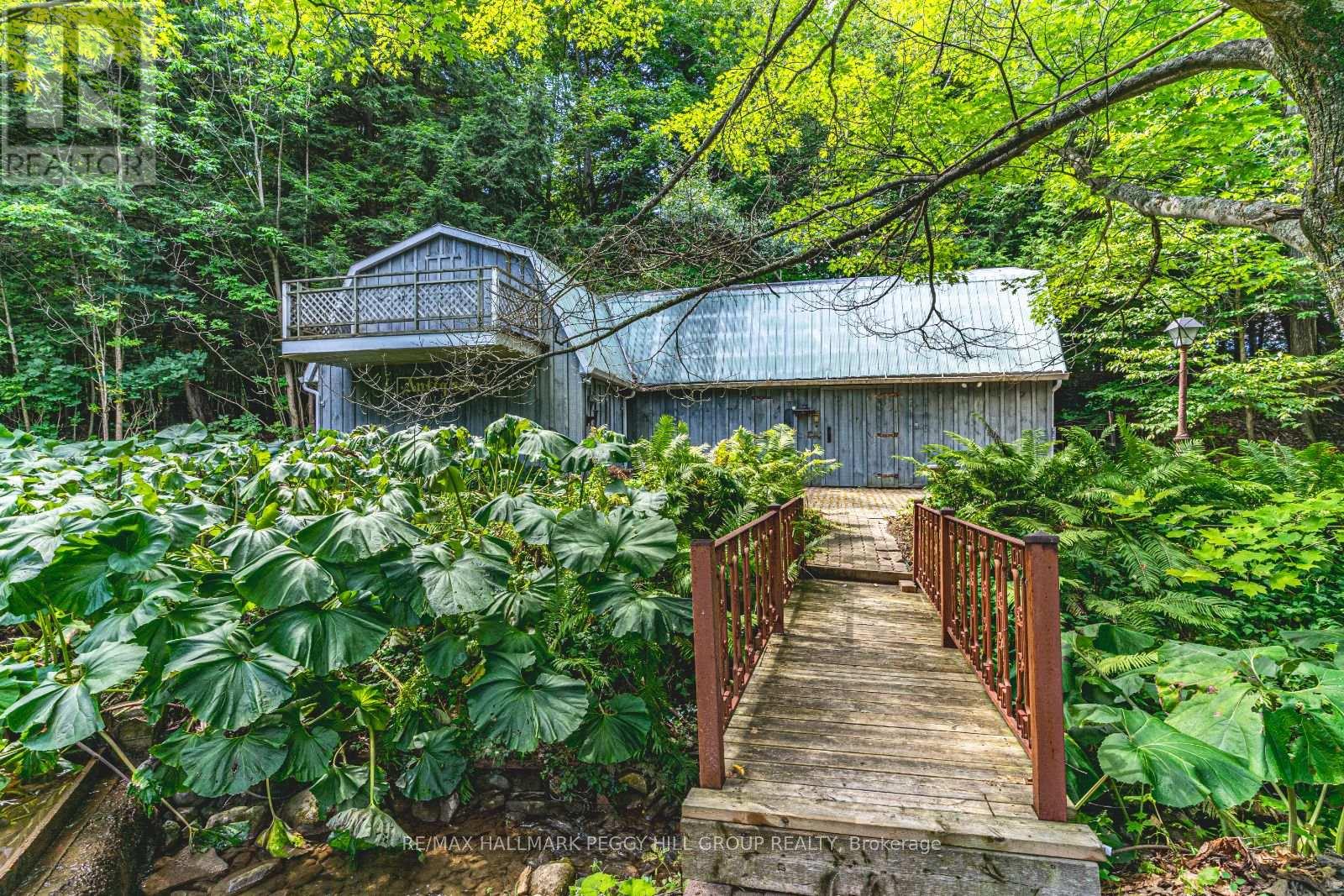 Photo 12 of 8275 County Rd 9, Clearview ON