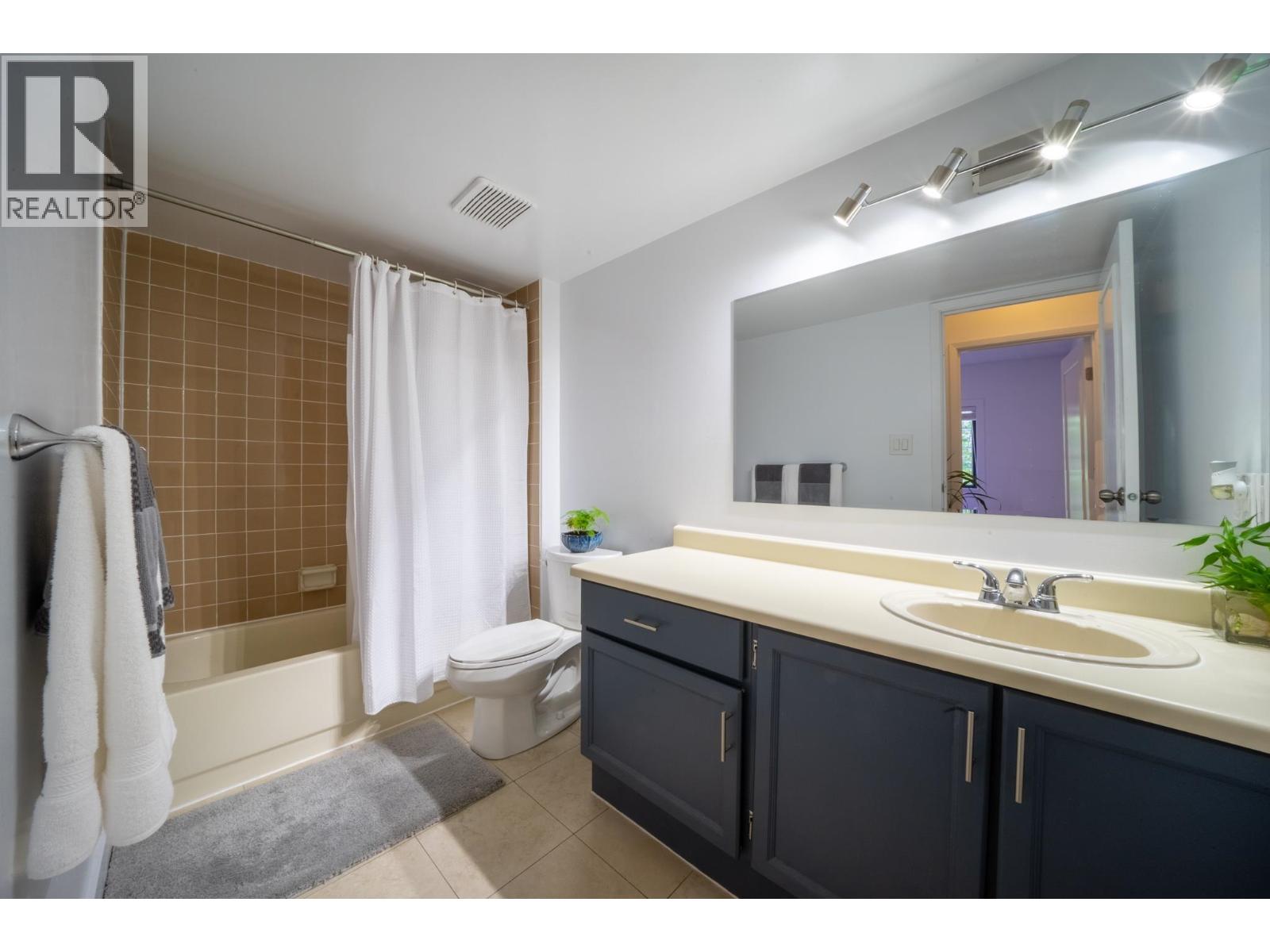 Photo 7 of 118 8511 Westminster Highway, Richmond BC