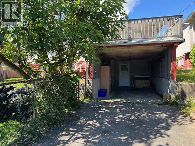 Photo 14 of 4840 Parker Street, Burnaby BC