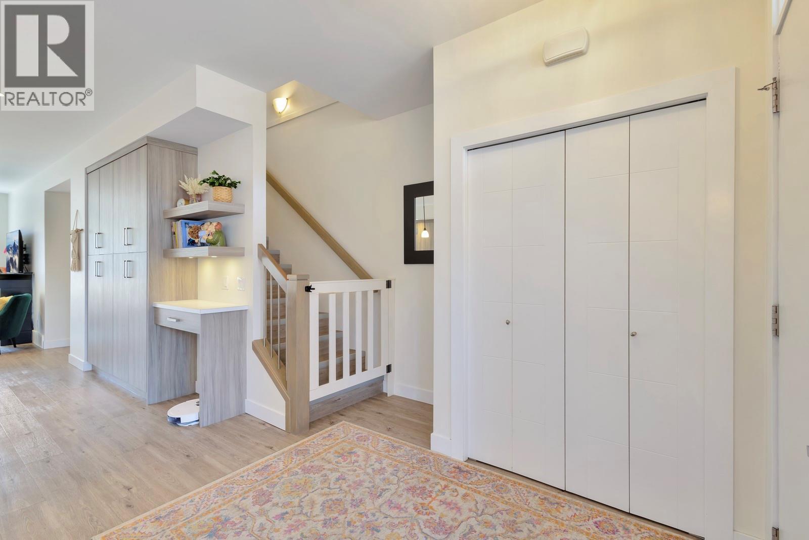  2733 Hewl Road, West Kelowna