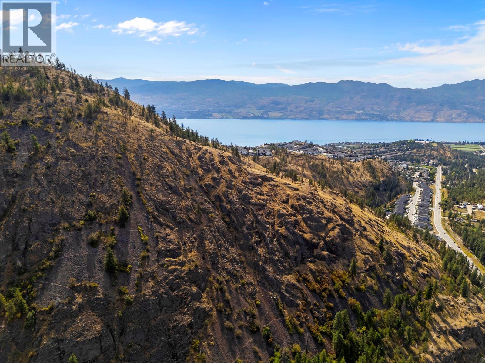  2733 Hewl Road, West Kelowna