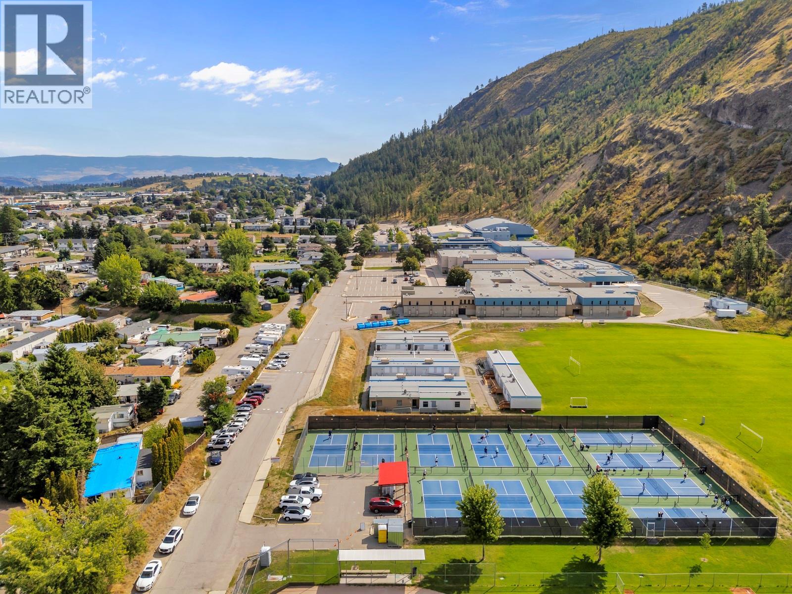  2733 Hewl Road, West Kelowna