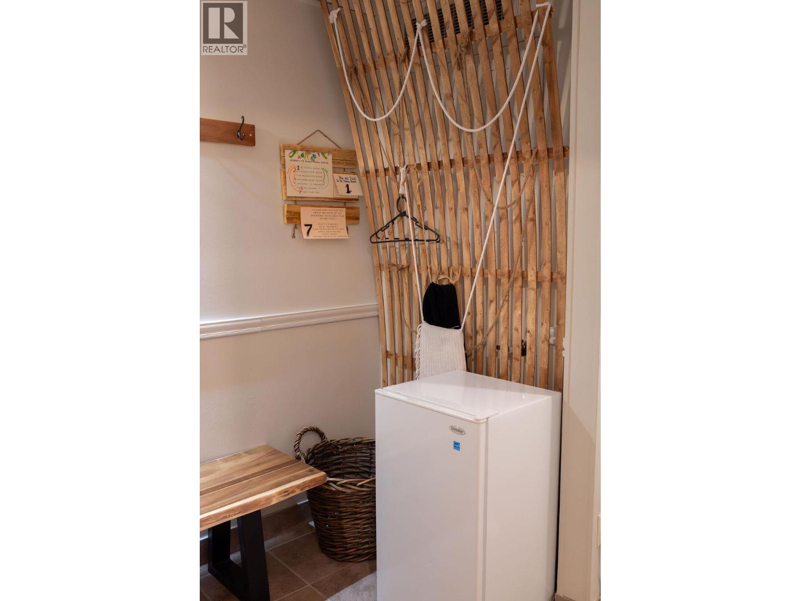 101A 545 Lawrence Avenue, Kelowna