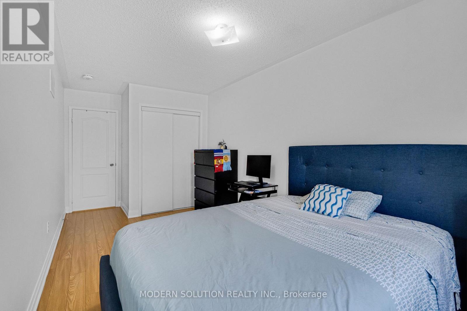 Photo 40 of 67 Roundstone Drive, Brampton ON