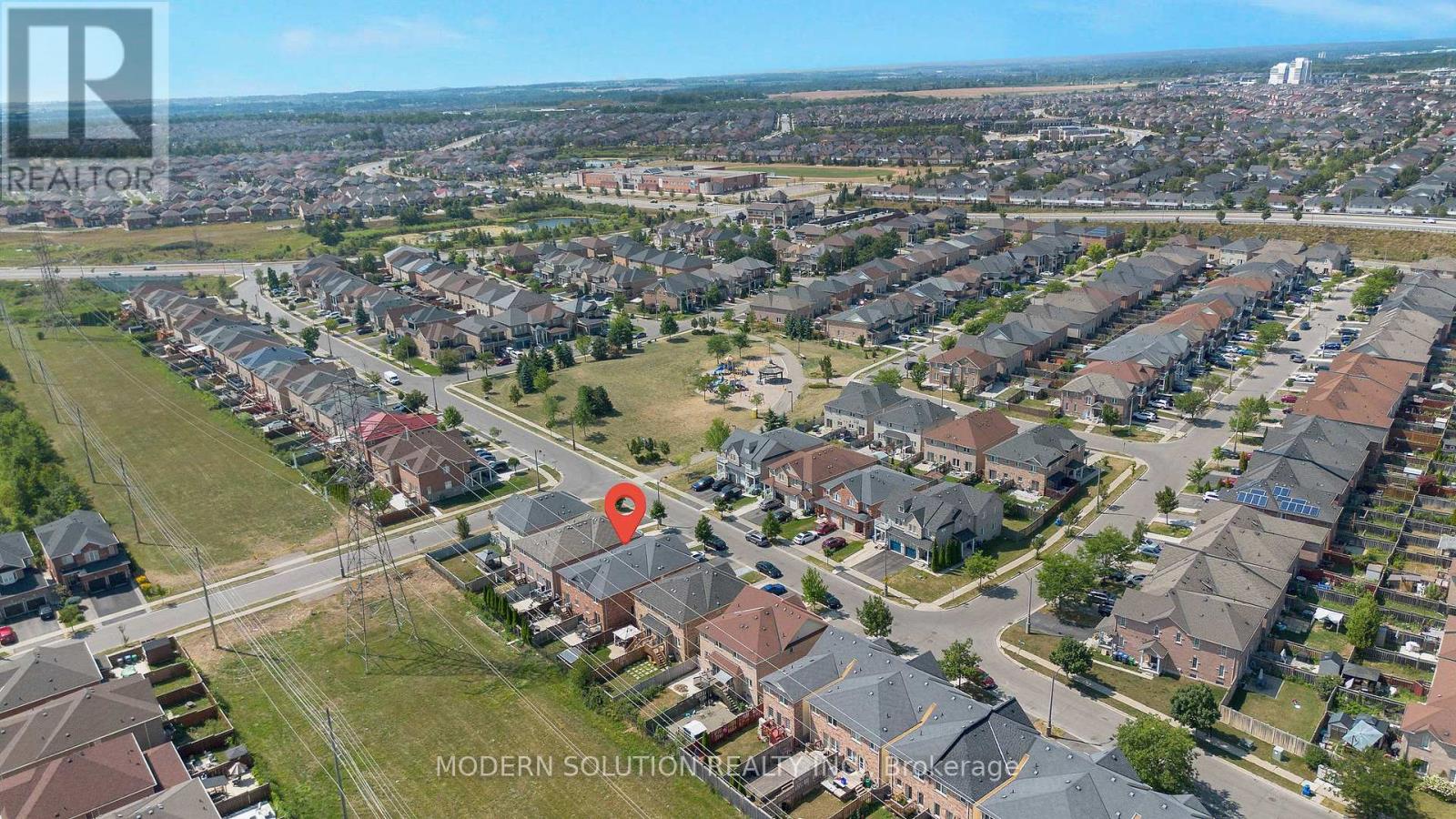 Photo 20 of 67 Roundstone Drive, Brampton ON