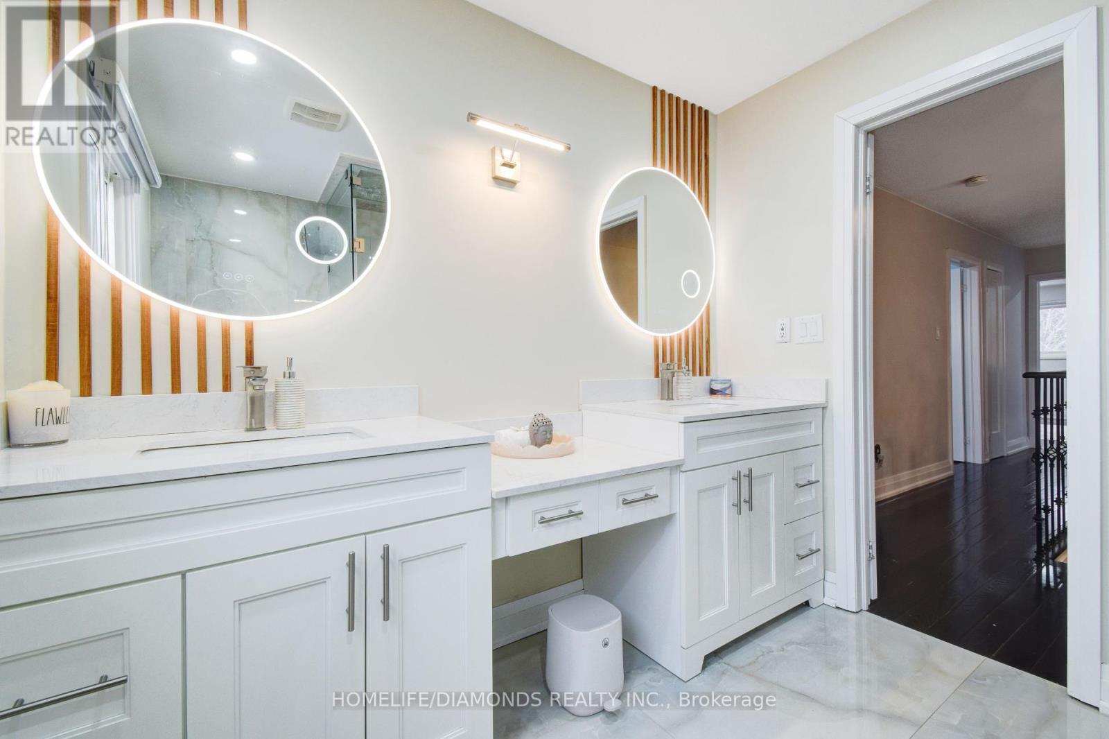 Photo 32 of 1549 Willow Way, Mississauga ON