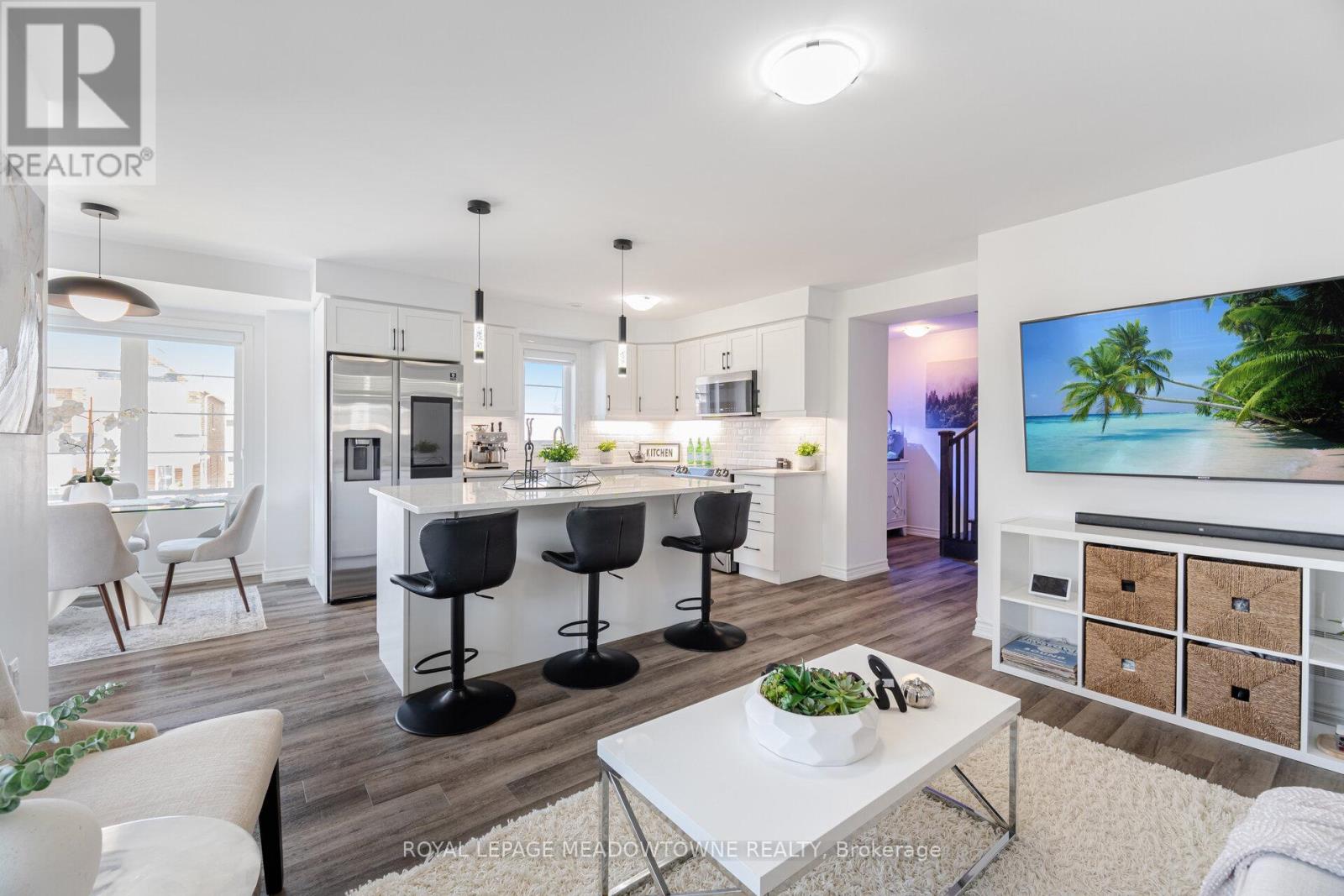 Photo 26 of 898 Cactus Point, Milton ON